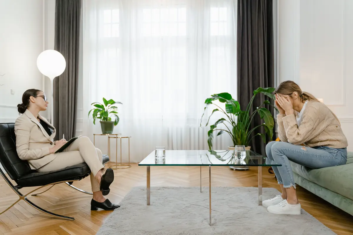 A therapist and client during a counselling session